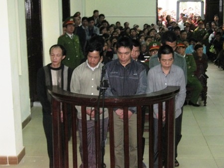 Các bị cáo tại phiên tòa