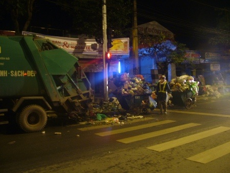 Những chị lao công vẫn chưa có Tết