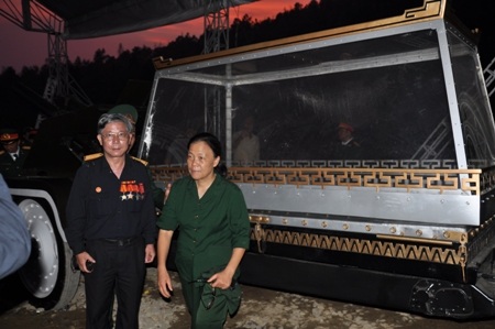 Linh cữu Đại tướng đã mãi mãi nằm lại với quê hướng