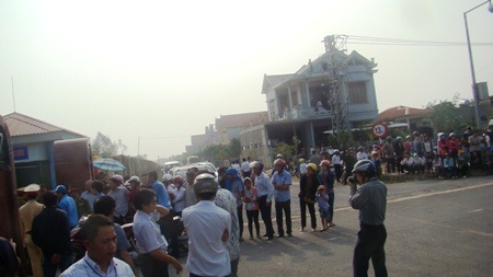 An ninh khu vực sân bay Đồng Hới được thắt chặt rất nghiêm ngặt.