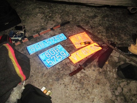 Tang vật thu được trên xe