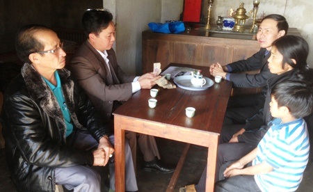 Hơn 76 triệu đồng đến với gia đình cậu bé 15 tuổi bị mù hai mắt