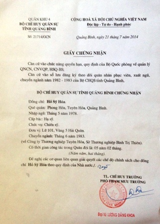 Giấy chứng nhận quân ngũ của hạ sỹ Hồ Sỹ Hóa