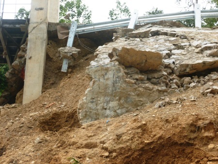 Dù sạt lở kinh hoàng...