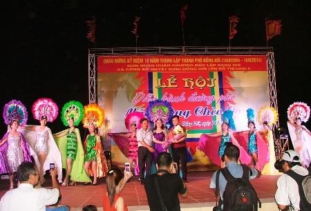 Tiết mục văn nghệ đặc sắc tại lễ hội