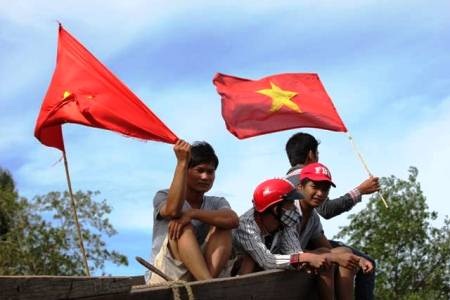 Những cổ động viên đầy nhiệt huyết