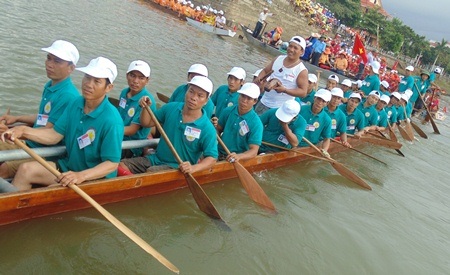 Các đội đua vào giai đoạn rất quyết liệt