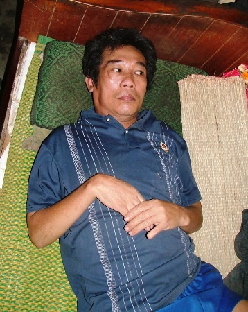 Hơn lúc nào hết, anh Hóa đang cần sự chung tay giúp đỡ của toàn thể xã hội