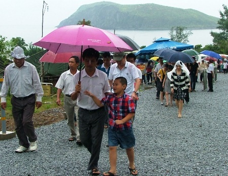 Riêng sáng ngày 1/9 đã có hơn 4 ngàn lượt người đến viếng Đại tướng