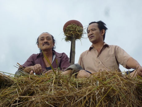 Tặng độc giả Dân trí 25 đĩa hài xuân 2012 - 2 Tặng độc giả Dân trí 25 đĩa hài xuân 2012 - 2