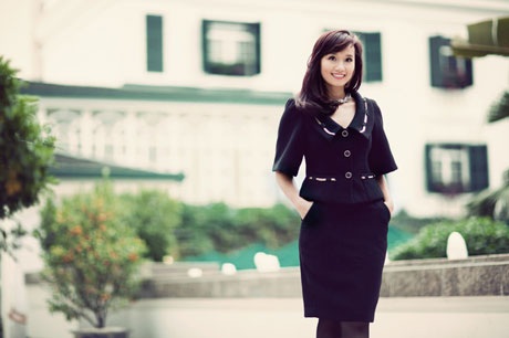 Lã Thanh Huyền đẹp quyến rũ sau khi kết hôn - 7