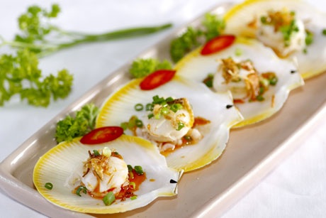 Văn Mai Hương khuấy động không khí Giáng sinh tại Maison Sens - 4