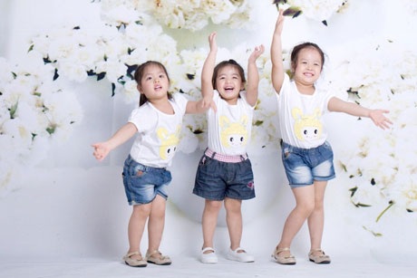 Ngắm “thiên thần” nhà Thúy Hằng - Thúy Hạnh đón Giáng sinh - 2