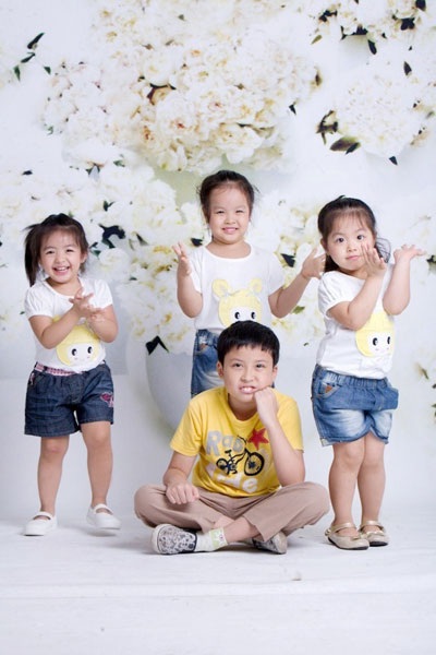 Ngắm “thiên thần” nhà Thúy Hằng - Thúy Hạnh đón Giáng sinh - 7