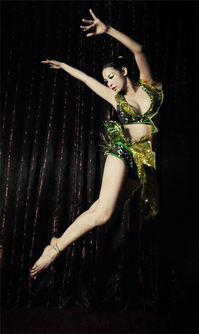 Nghệ sĩ múa Michiyo Phạm Ngà về nước biểu diễn vào dịp Tết - 3 Nghệ sĩ múa Michiyo Phạm Ngà về nước biểu diễn vào dịp Tết - 3