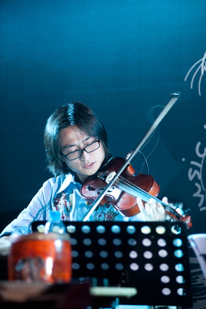 Thăng hoa cùng "Quê nhà" của Nguyên Lê - Tùng Dương - 12 Thăng hoa cùng "Quê nhà" của Nguyên Lê - Tùng Dương - 12