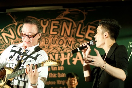 Thăng hoa cùng "Quê nhà" của Nguyên Lê - Tùng Dương - 2 Thăng hoa cùng "Quê nhà" của Nguyên Lê - Tùng Dương - 2