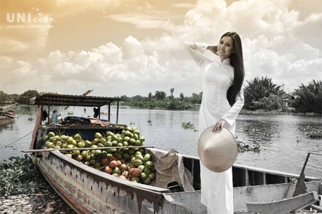 Á hậu Hoàng My dịu dàng giữa sông nước - 3 Á hậu Hoàng My dịu dàng giữa sông nước - 3
