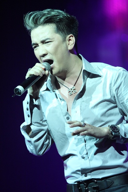 Mỹ Tâm đẹp dịu dàng trong vòng tay Mr Đàm - 9