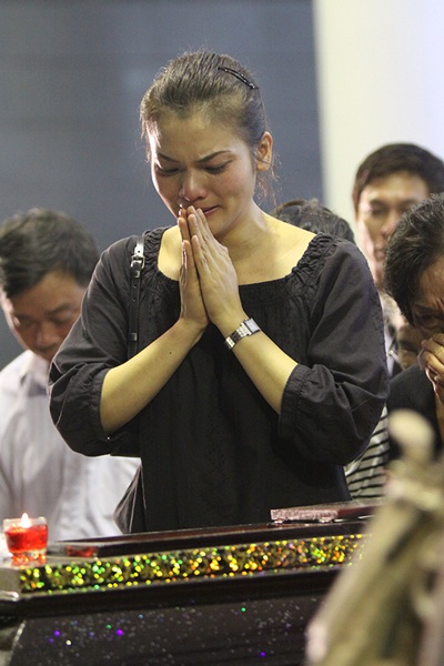 Nhiều nghệ sĩ xúc động tiễn đưa NSND Quý Dương - 14