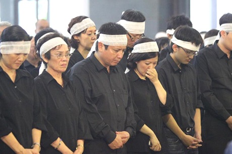 Nhiều nghệ sĩ xúc động tiễn đưa NSND Quý Dương - 2