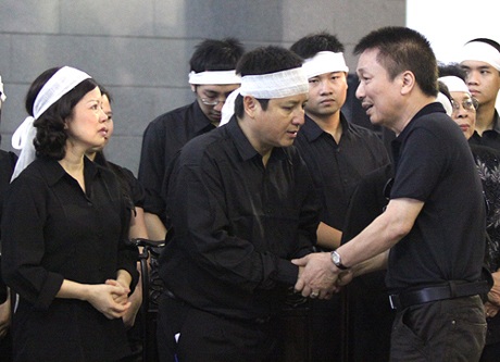 Nhiều nghệ sĩ xúc động tiễn đưa NSND Quý Dương - 5