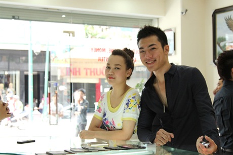 Hoài Thu “tình tứ” với Á vương Hà Trọng Tài - 5