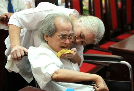 Nhà văn Sơn Tùng được phong Anh hùng lao động - 5 Nhà văn Sơn Tùng được phong Anh hùng lao động - 5