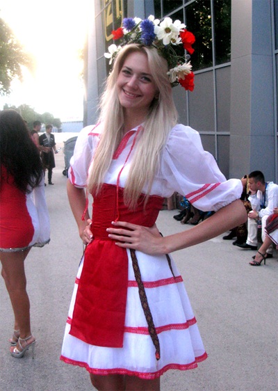 Ngọc Tình "đóng khố, cởi trần" tại cuộc thi siêu mẫu Thế giới - 7