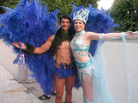 Ngọc Tình "đóng khố, cởi trần" tại cuộc thi siêu mẫu Thế giới - 9