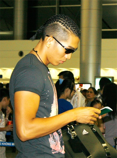 Huyền Trang - Ngọc Tình lên đường dự thi siêu mẫu thế giới - 4