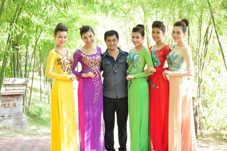 Người đẹp Việt khoe sắc trong tà áo dài - 9