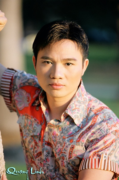 Quang Linh tái xuất cùng nhóm Năm dòng kẻ - 1 Quang Linh tái xuất cùng nhóm Năm dòng kẻ - 1
