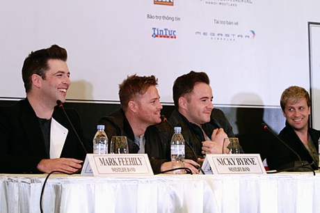 "Westlife sẽ trở lại Việt Nam" - 6 "Westlife sẽ trở lại Việt Nam" - 6