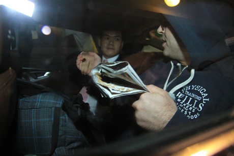 Westlife phấn khích giữa vòng vây fan Việt - 21