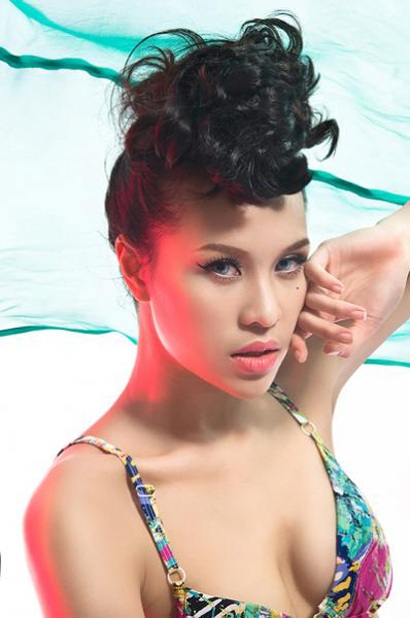 “Chân dài” Phương Mai: “Tôi sẽ yêu người xứng đáng” - 3