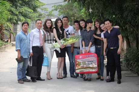 Người đẹp, siêu mẫu nhiệt tình “Tri ân Người mẹ” - 10 Người đẹp, siêu mẫu nhiệt tình “Tri ân Người mẹ” - 10