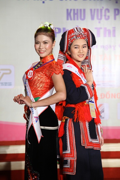 Thí sinh Hoa hậu khoe bản sắc văn hóa dân tộc - 1