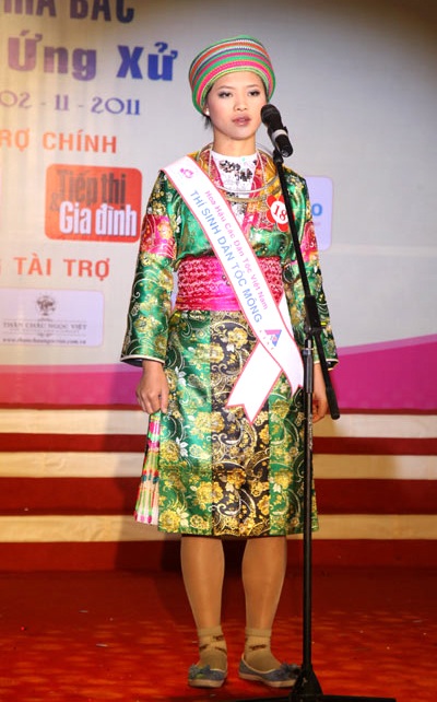 Thí sinh Hoa hậu khoe bản sắc văn hóa dân tộc - 2