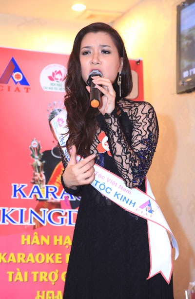 Trương Ngọc Ánh đẹp mặn mà tại cuộc thi Hoa hậu Dân tộc - 7 Trương Ngọc Ánh đẹp mặn mà tại cuộc thi Hoa hậu Dân tộc - 7