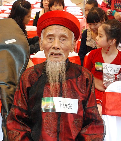 Ông lão 92 tuổi đi thi Vietnam’s Got Talent - 1
