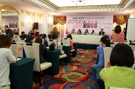 2NE1 từ chối trả lời về tin đồn sử dụng ma túy  - 11