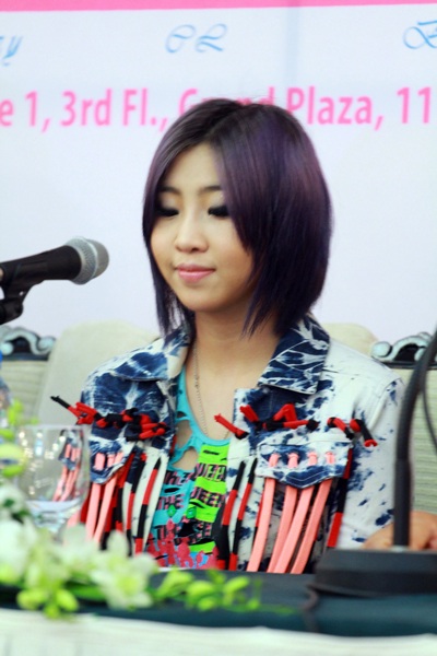 2NE1 từ chối trả lời về tin đồn sử dụng ma túy  - 4