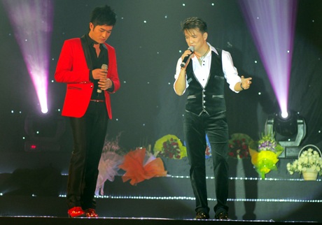 “Khoe” vòng một, Thu Minh khiến khán giả choáng váng! - 8