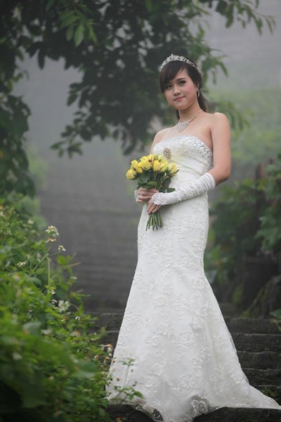Nữ diễn viên “Blog nàng dâu” lên xe hoa - 4 Nữ diễn viên “Blog nàng dâu” lên xe hoa - 4
