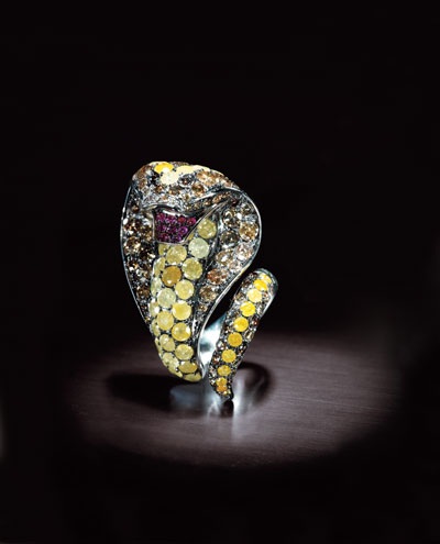 Lý Nhã Kỳ thu hút với vẻ đẹp sang trọng - 7 Lý Nhã Kỳ thu hút với vẻ đẹp sang trọng - 7