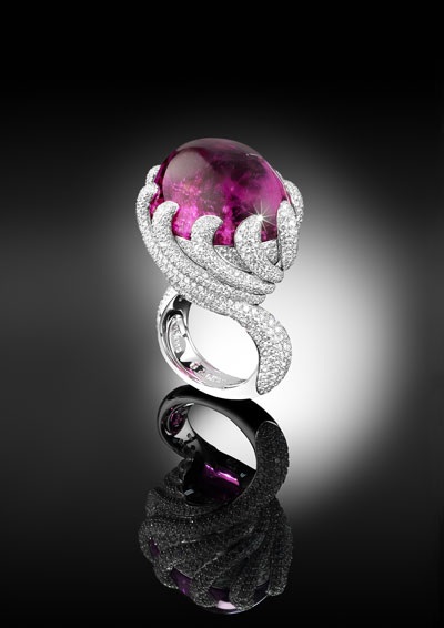 Lý Nhã Kỳ thu hút với vẻ đẹp sang trọng - 8 Lý Nhã Kỳ thu hút với vẻ đẹp sang trọng - 8