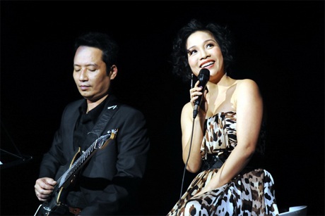 Anh Quân: “Nhiều người nói tôi kìm hãm sự nổi tiếng của Mỹ Linh” - 3 Anh Quân: “Nhiều người nói tôi kìm hãm sự nổi tiếng của Mỹ Linh”