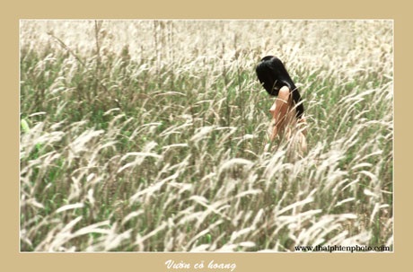 Ngắm chùm ảnh nude đẹp mê hồn của nghệ sĩ Thái Phiên - 7 Ngắm chùm ảnh nude đẹp mê hồn của nghệ sĩ Thái Phiên