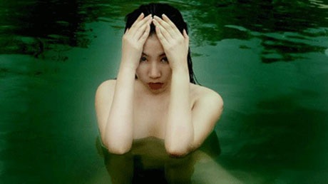Nhiều bất cập xung quanh việc “cởi trói” ảnh nude! - 3 Nhiều bất cập xung quanh việc “cởi trói” ảnh nude!